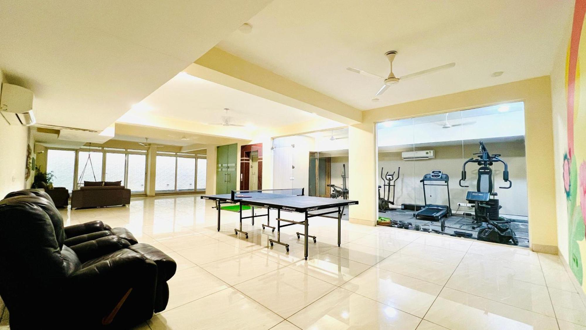 גורגאון Bluo Studio5 Golf Course Road - Gym, Terrace Garden מראה חיצוני תמונה